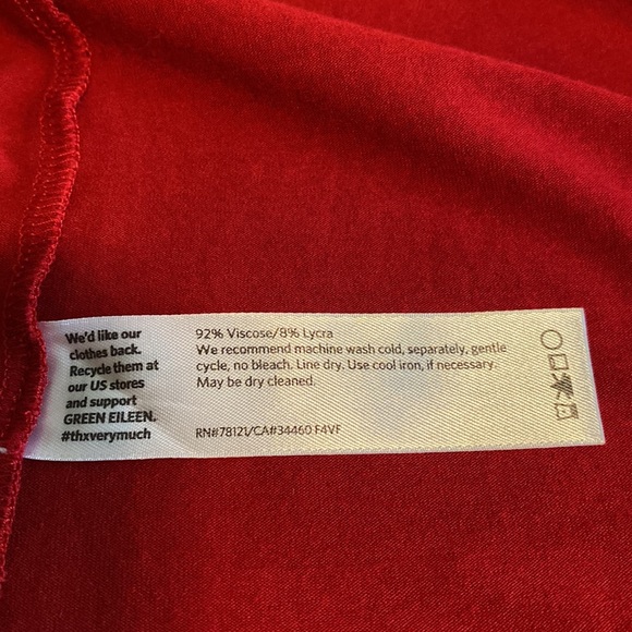 Eileen Fisher viscose / Lycra jersey bateau neck long sleeve top cardinal red - Picture 9 of 10